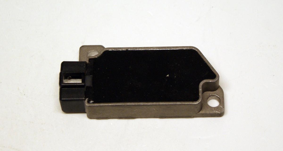 REGULATOR YAMAHA FZR600 89-94, RD350 86-95, XT225 92-95, XT600 90-94, XTZ750