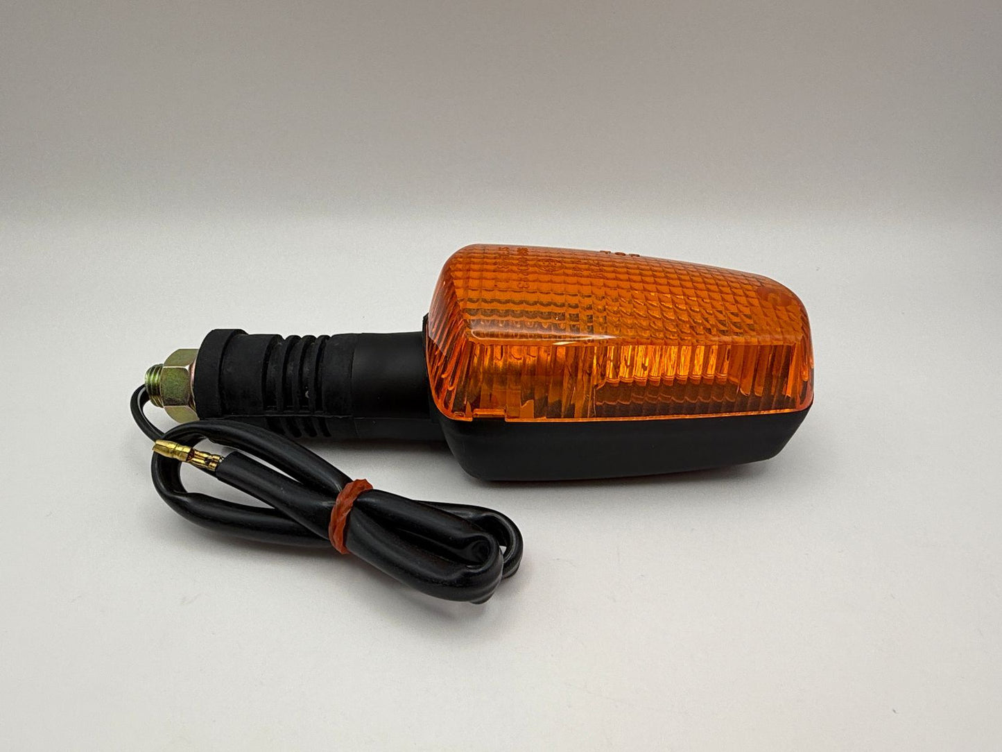 Indicator Yamaha YPVS,FZR,FJ,TDM850. F/L & R/R      Short Stem (Stem 55mm)