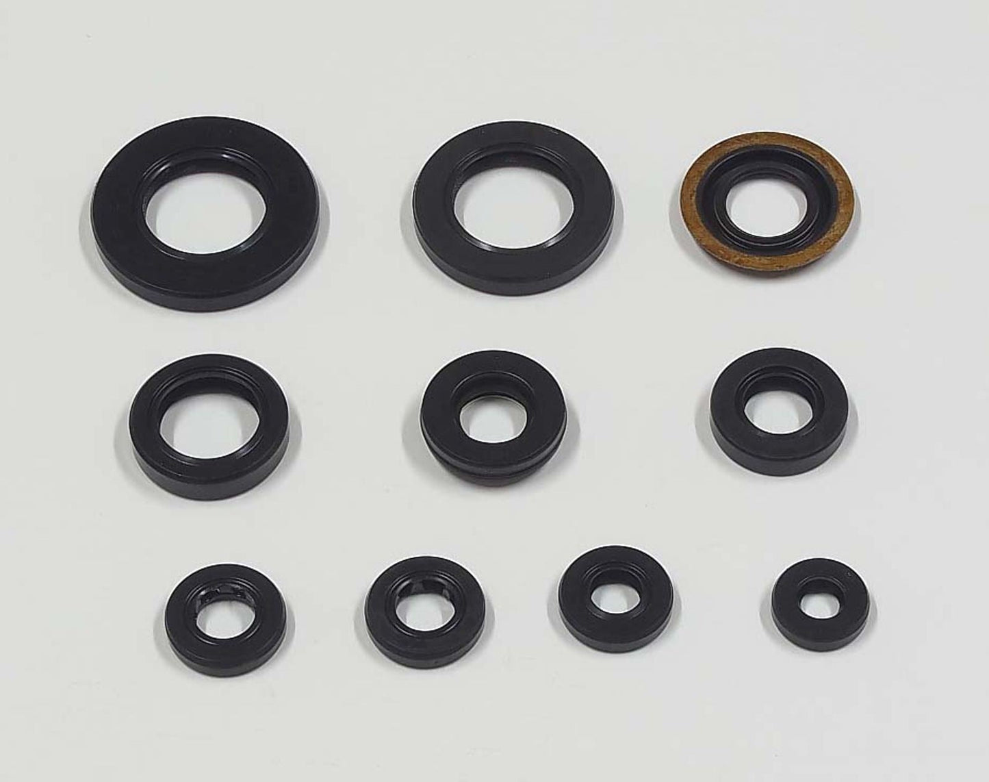 TourMax Engine Oil Seal Kit Yamaha XT250 80-83 (10 Seals)