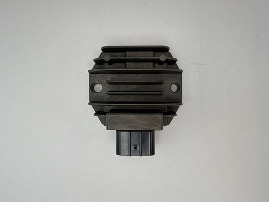 TourMax Regulator/Rectifier Yamaha YZF-R1 15-20, YZF-R1M 15-20, MT-10 16-20 OE Ref: 2CR-81960-00
