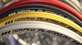 SM PRO PLATINUM GLOSS BLUE RIM 215-19, 32 SPOKE HOLE