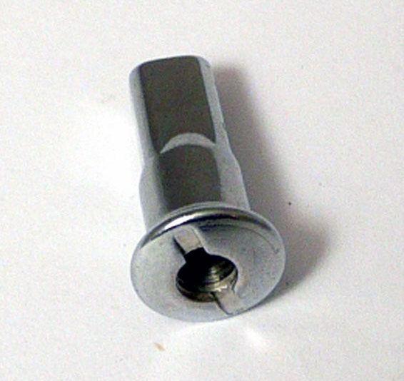 SILVER SPOKE NIPPLES 8G/275 (EACH)